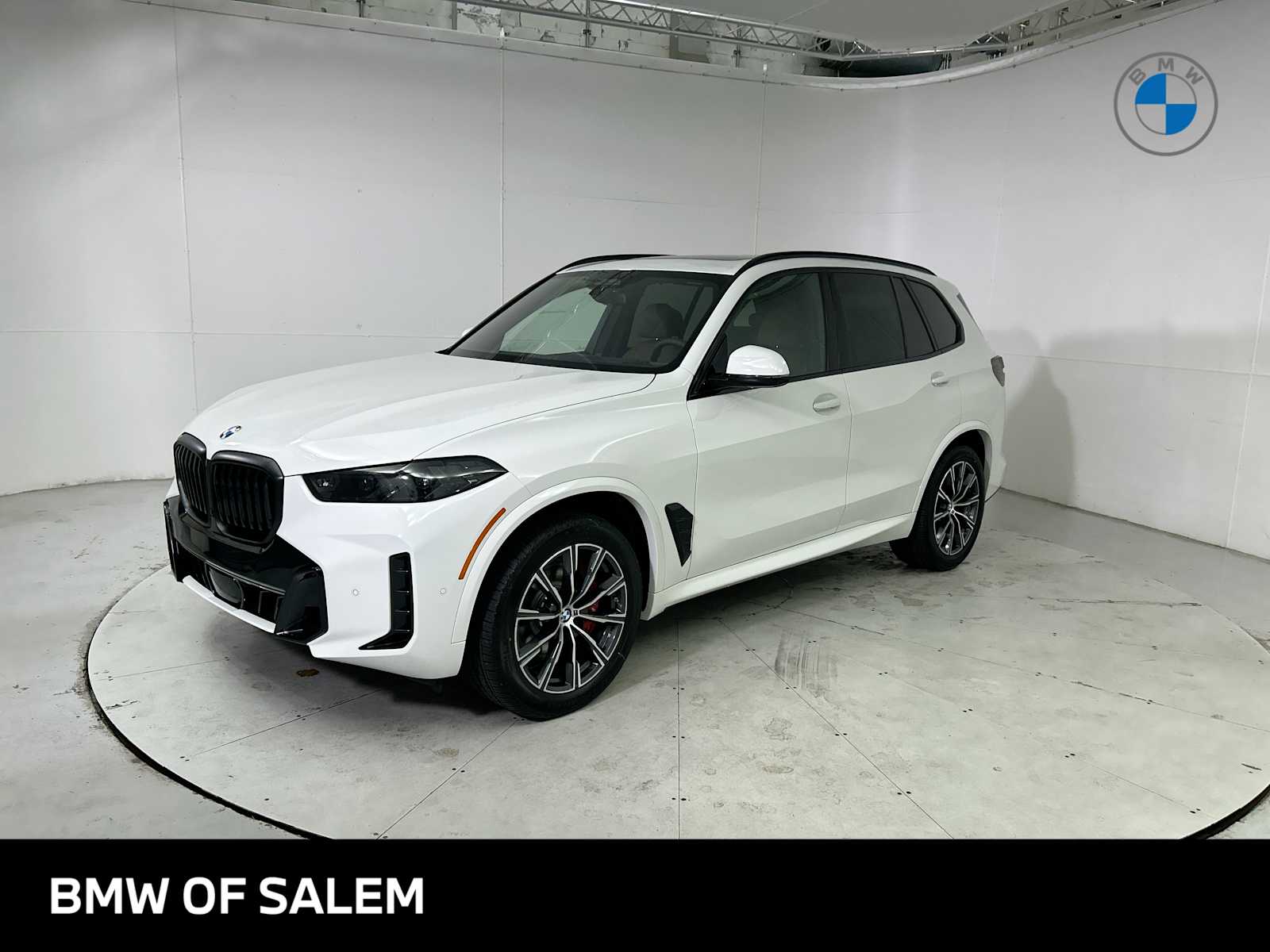 2026 BMW X5 40i's photo