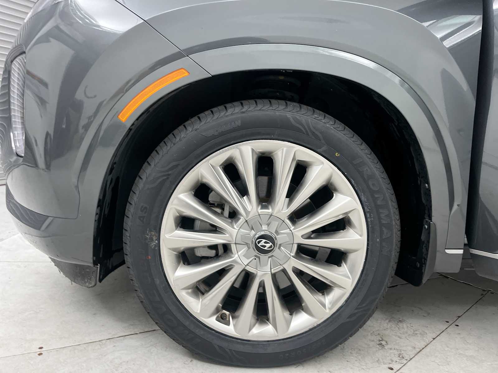 Thumbnail: 2020 Hyundai Palisade - 25