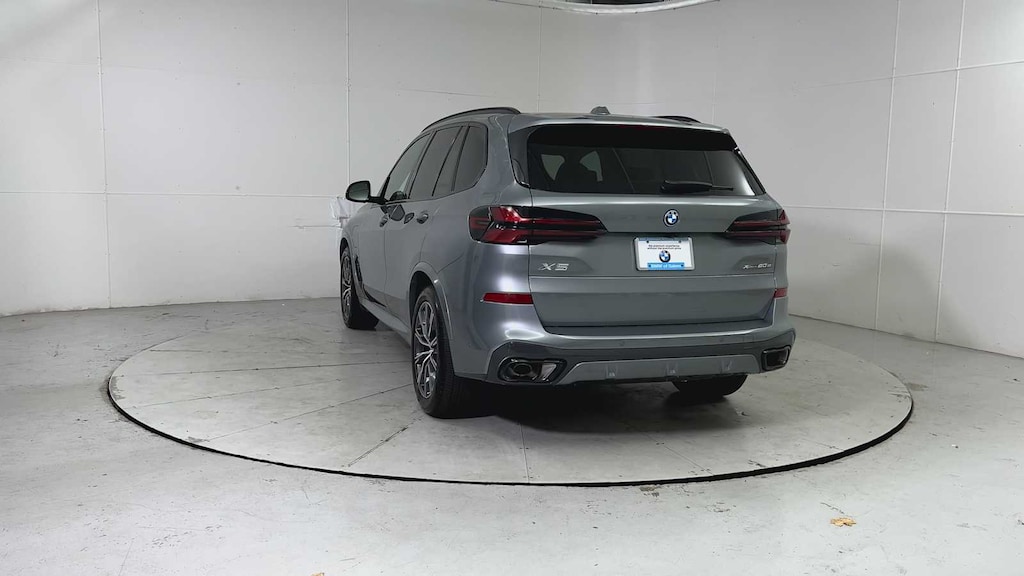 New 2026 BMW X5 PHEV xDrive50e SUV