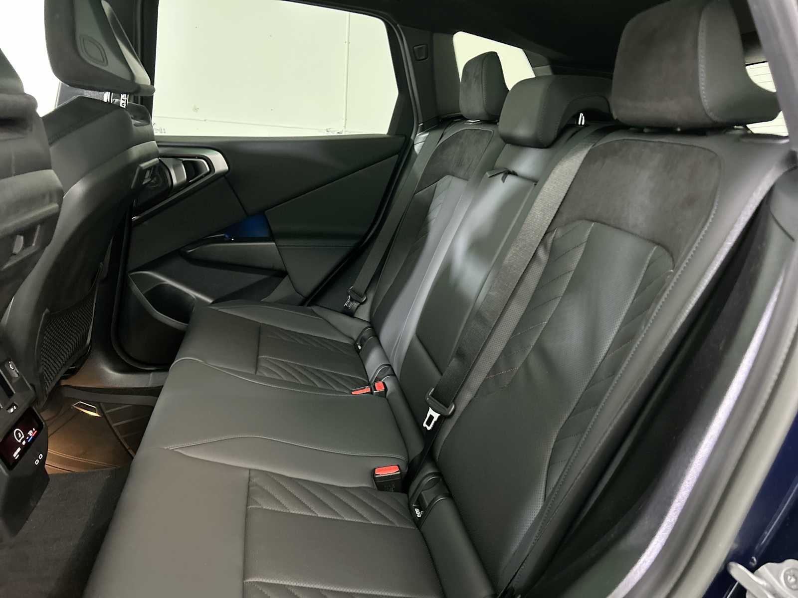 Thumbnail: 2026 BMW X3 - 25