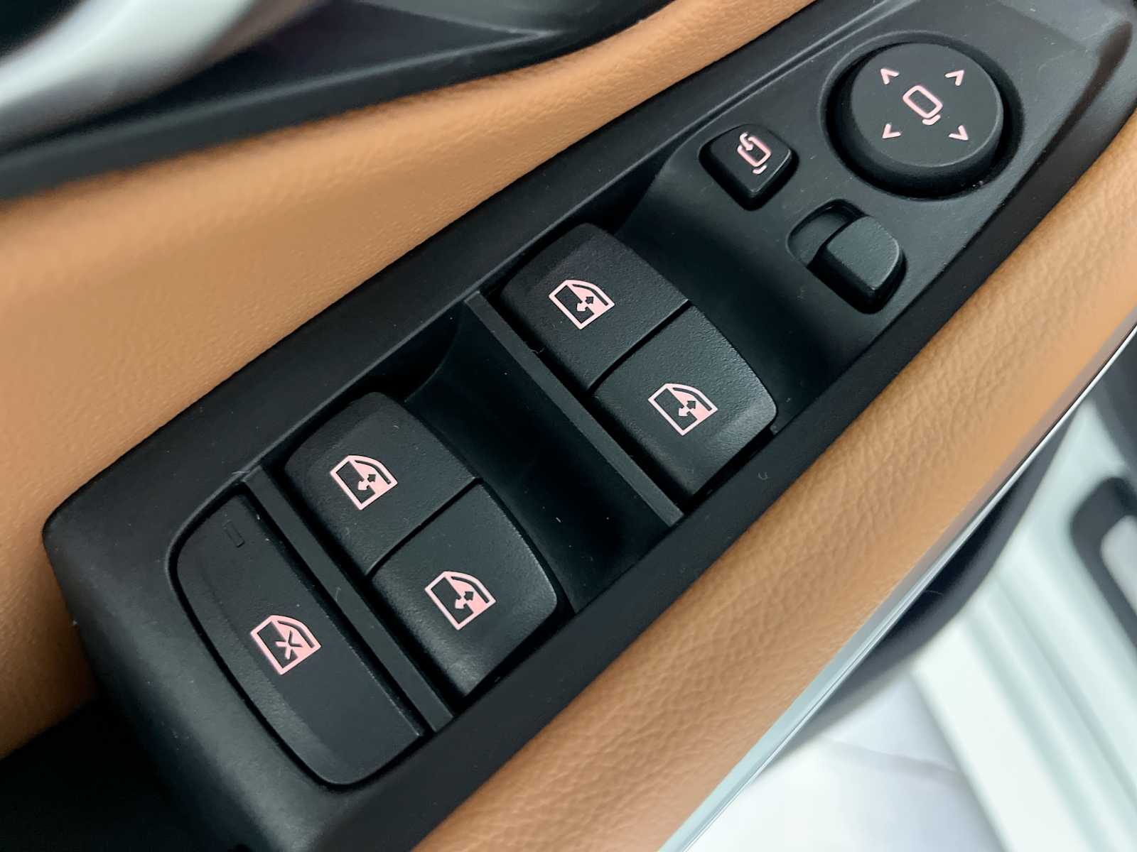 Thumbnail: 2023 BMW 3 Series - 15