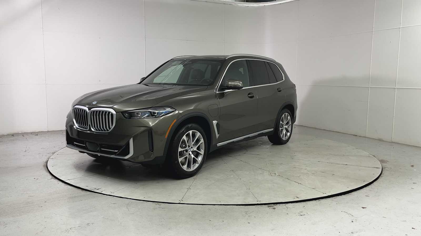 Thumbnail: 2026 BMW X5 - 6