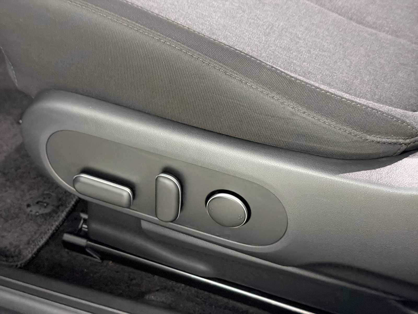 Thumbnail: 2024 Hyundai Ioniq 5 - 14