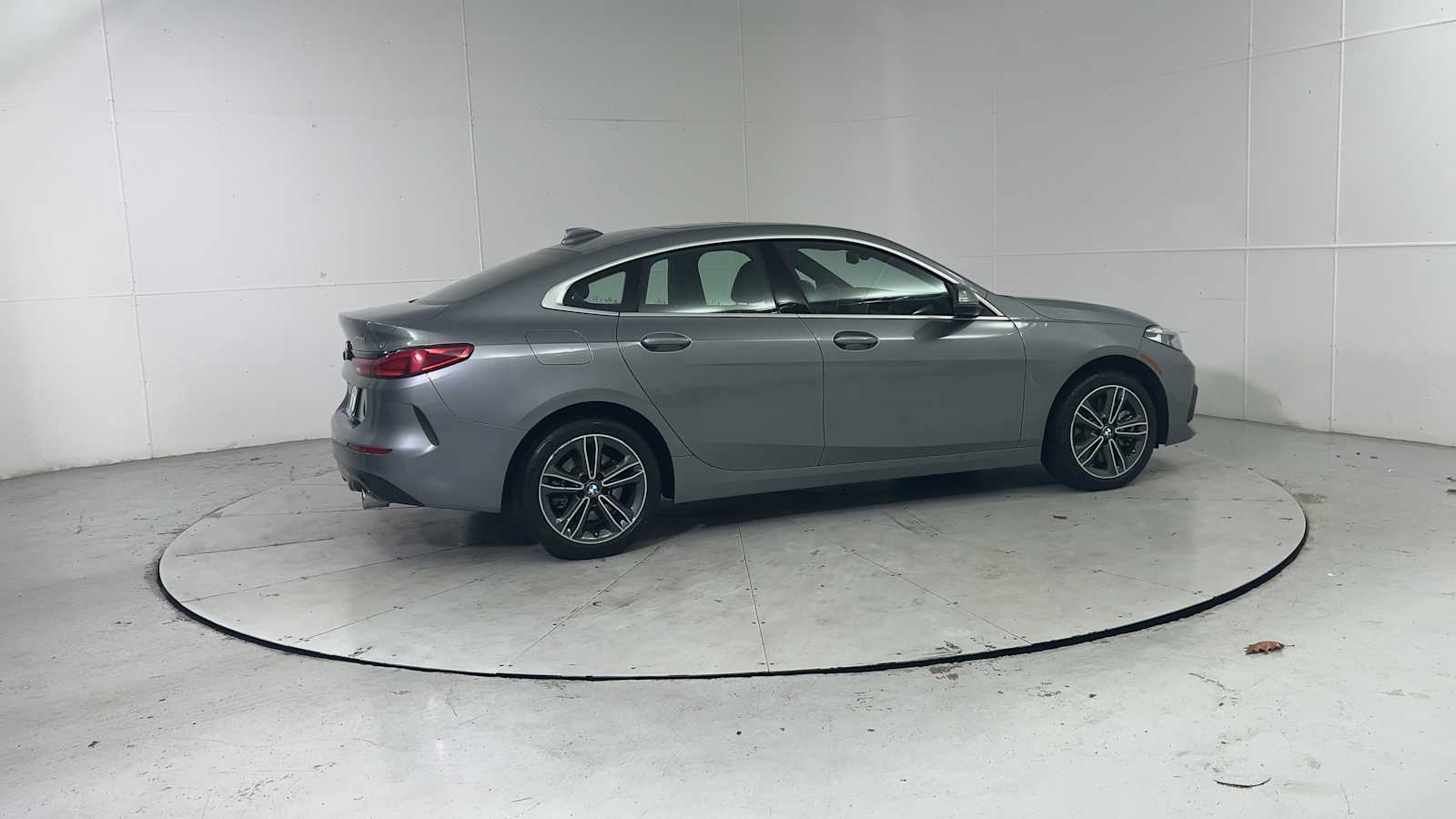 Thumbnail: 2024 BMW 2 Series - 9