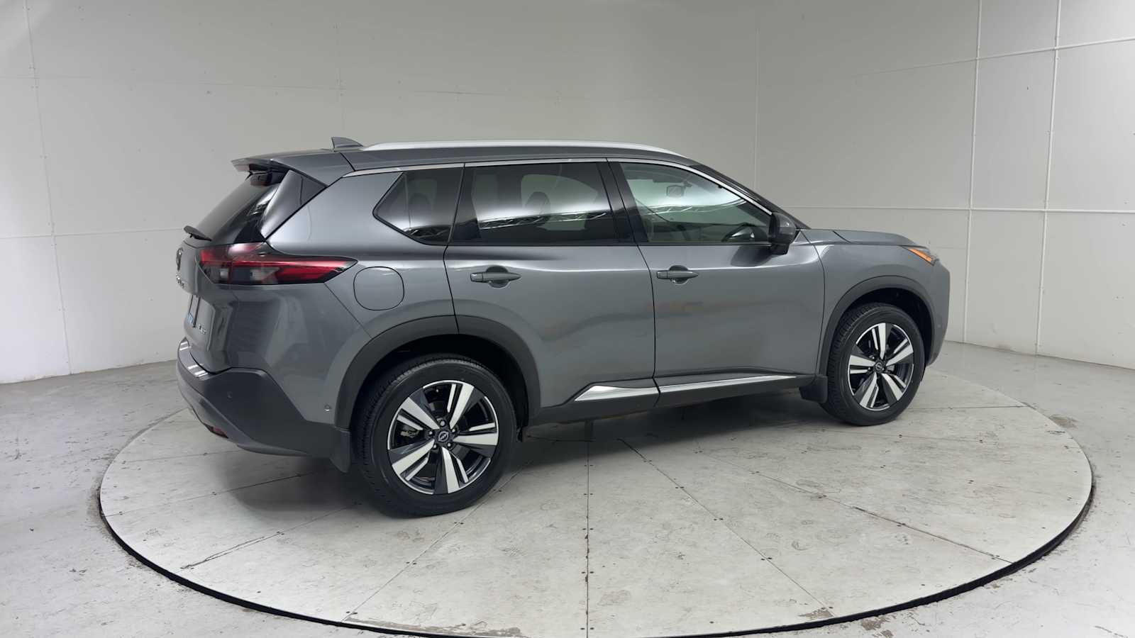 Thumbnail: 2023 Nissan Rogue - 2
