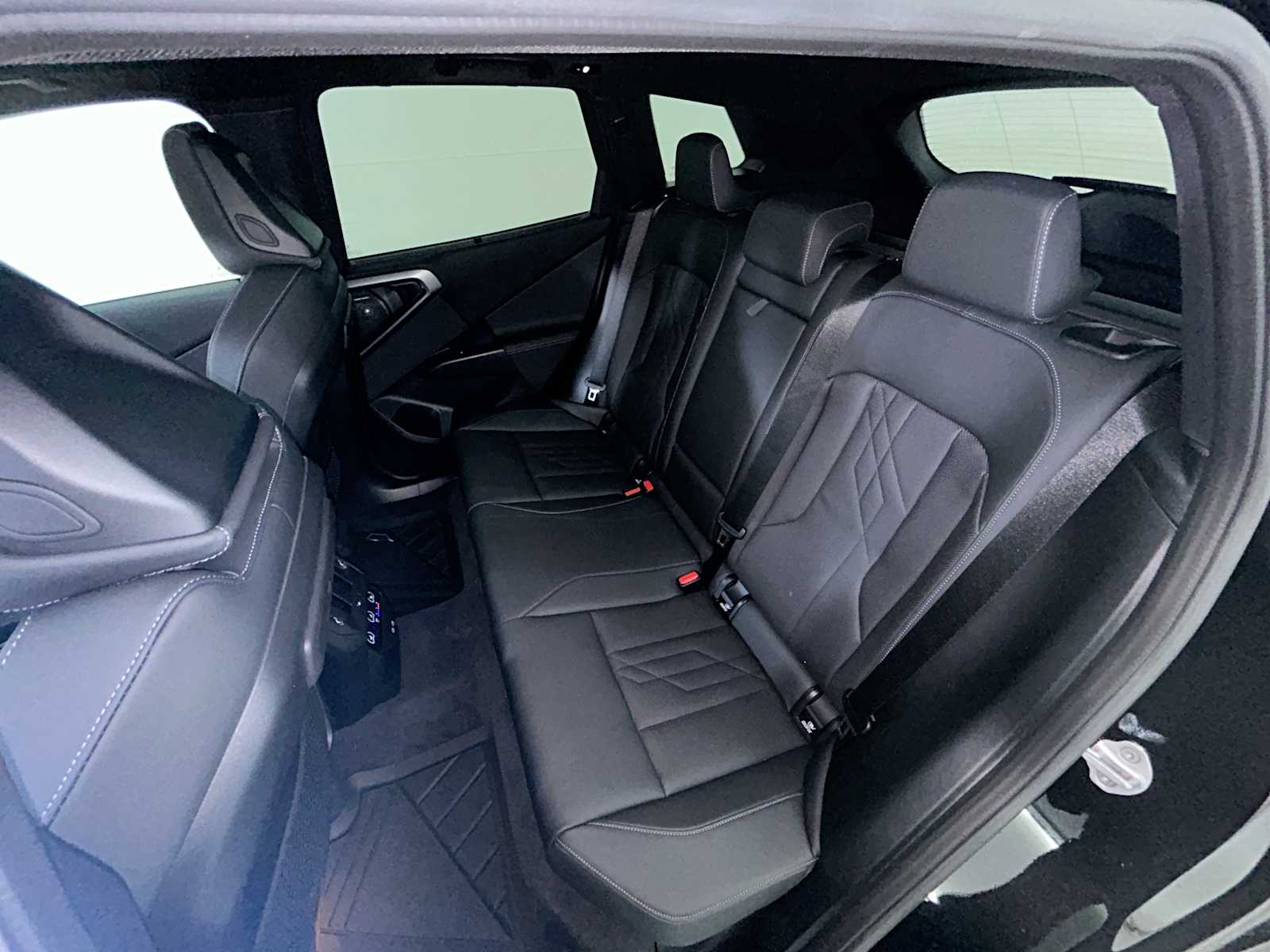 Thumbnail: 2025 BMW X3 - 24