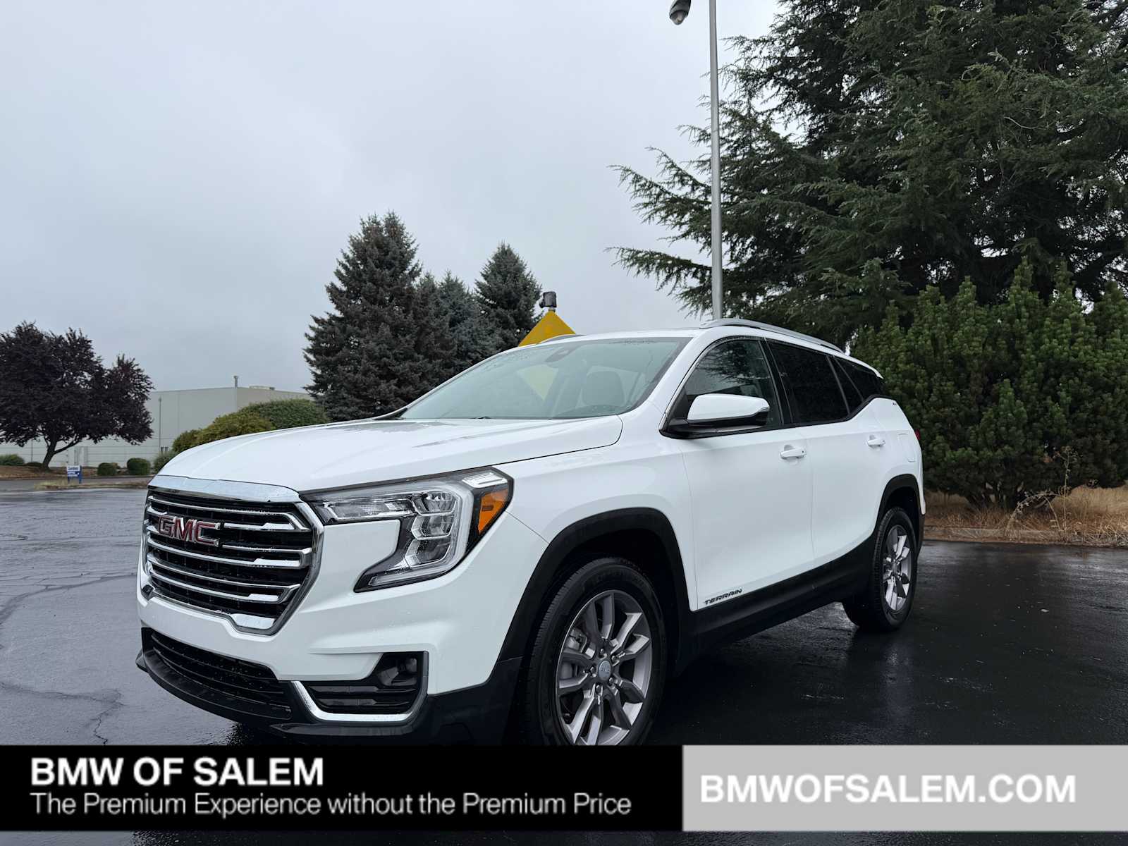 2023 GMC Terrain SLT -
                Salem, OR