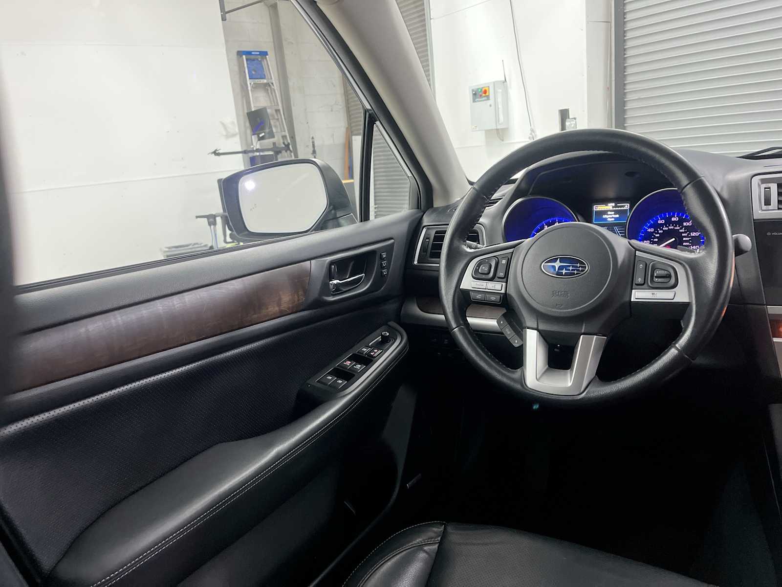 Thumbnail: 2015 Subaru Outback - 15