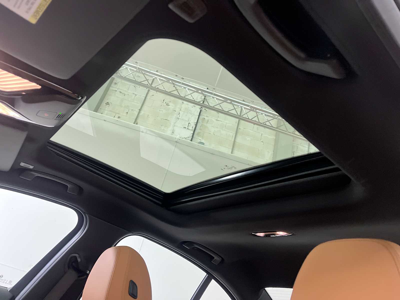 Thumbnail: 2026 BMW 3 Series - 16