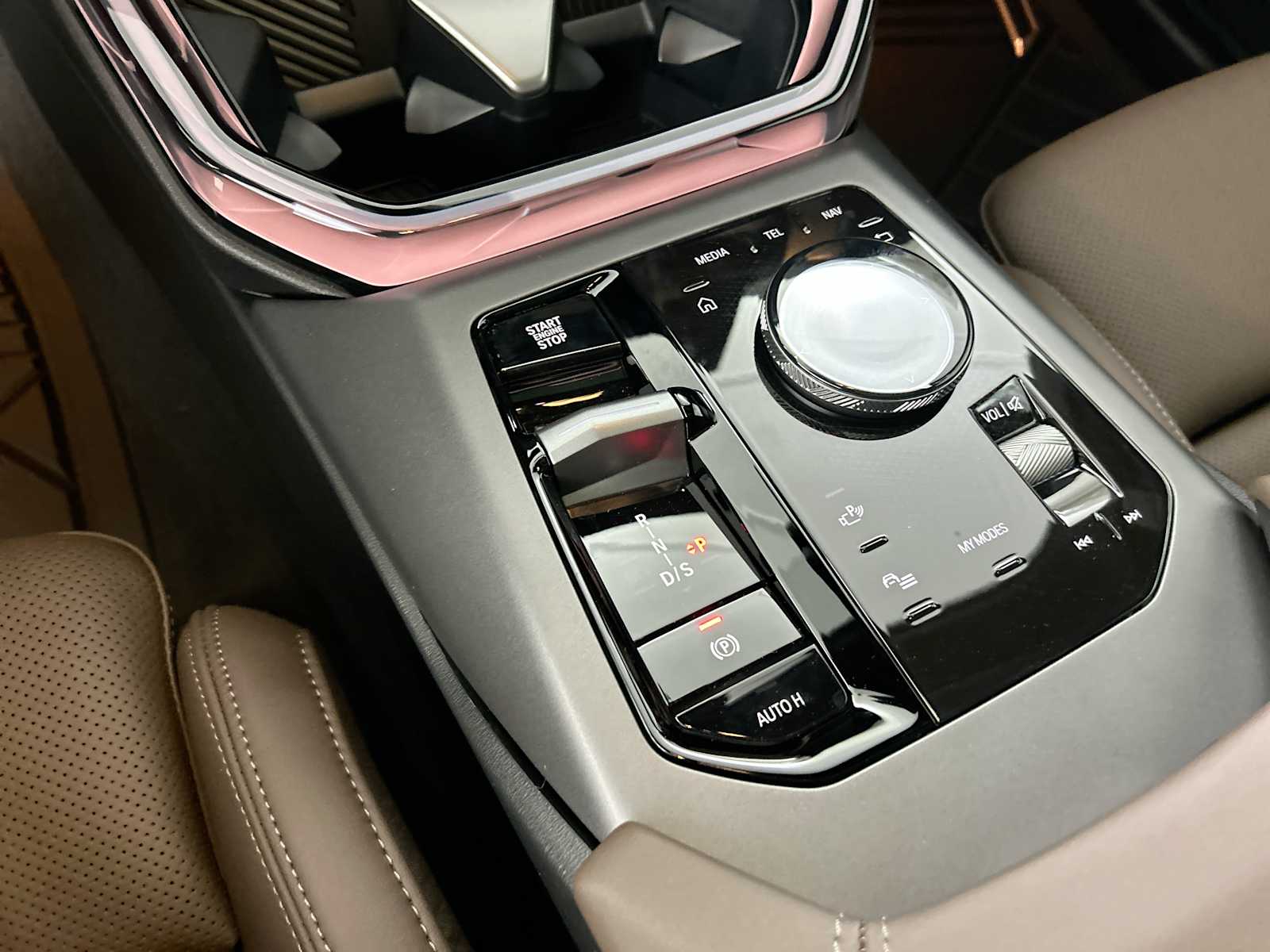 Thumbnail: 2026 BMW X3 - 22