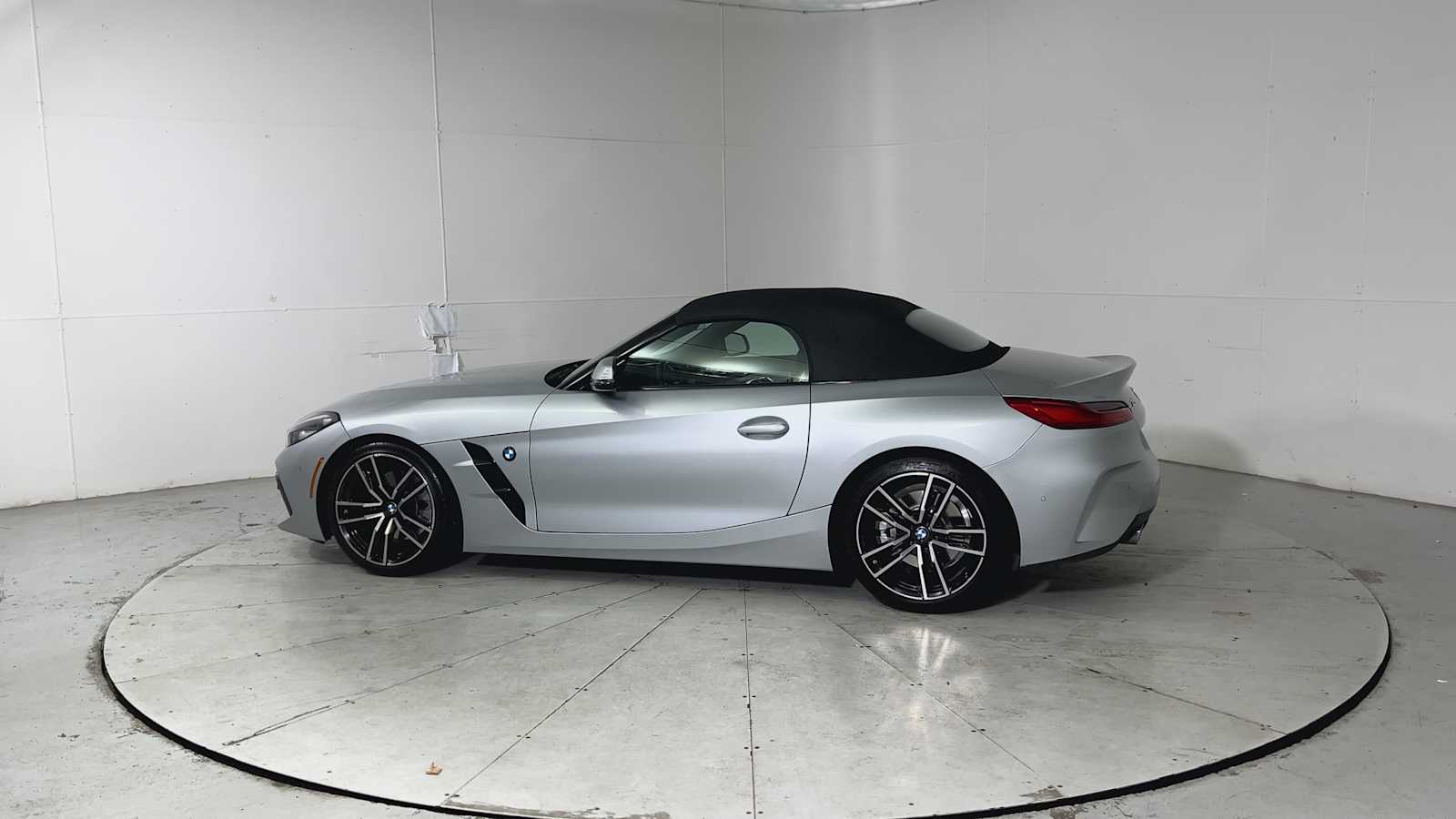 Thumbnail: 2021 BMW Z4 - 5