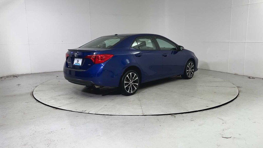 Used 2017 Toyota Corolla SE Sedan