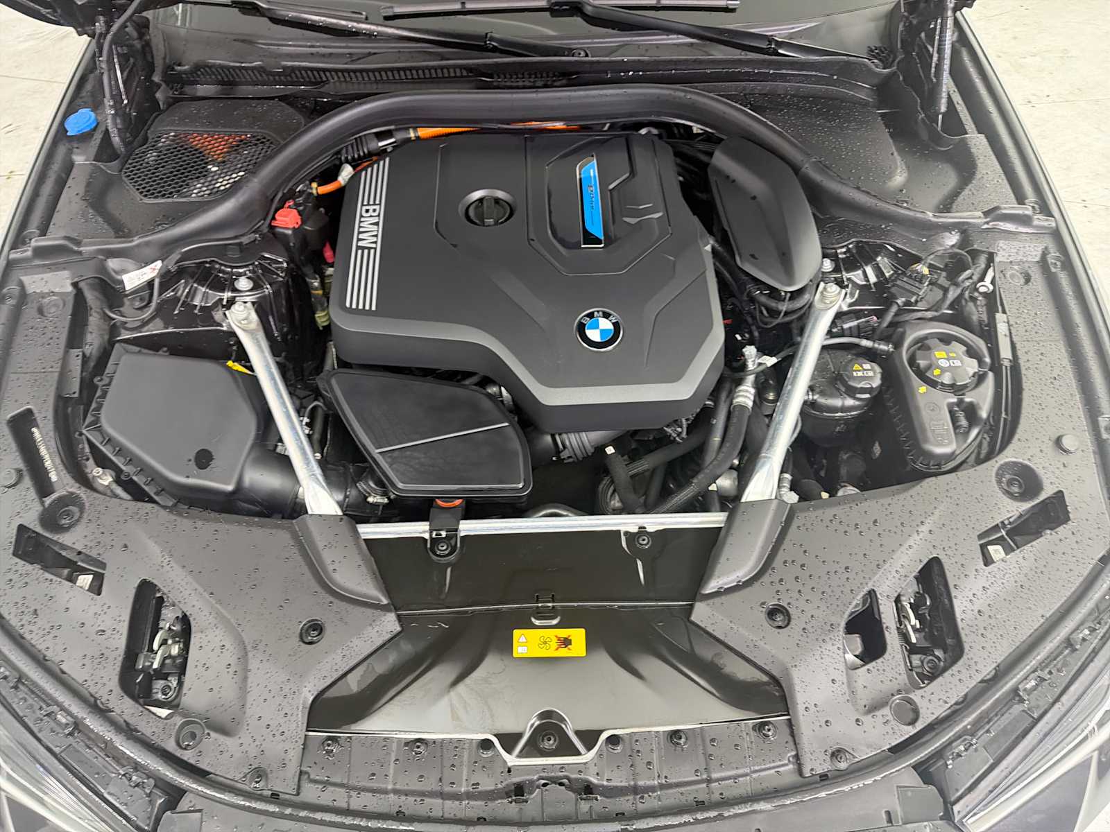 Thumbnail: 2023 BMW 5 Series - 18