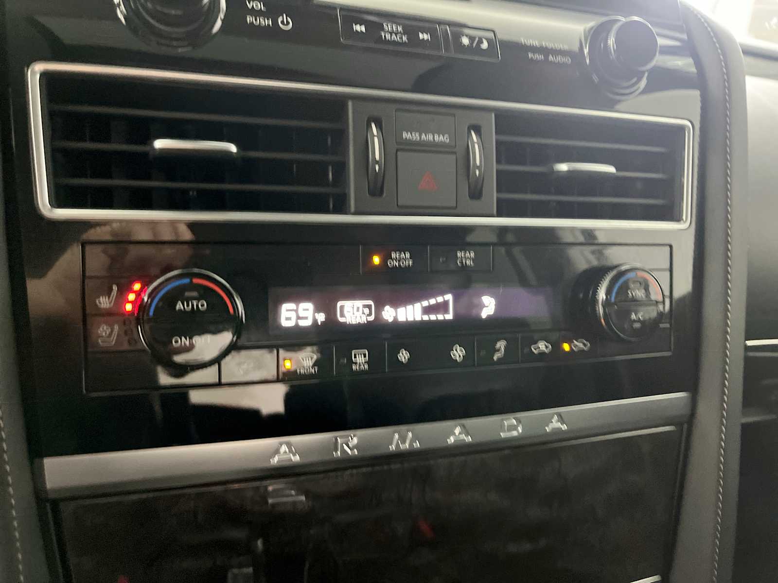 Thumbnail: 2024 Nissan Armada - 23