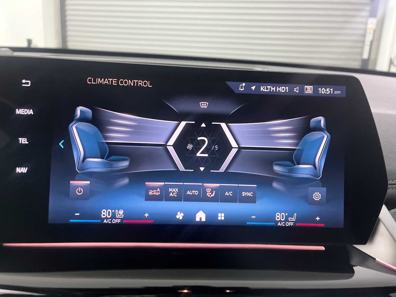 Thumbnail: 2025 BMW X1 - 17