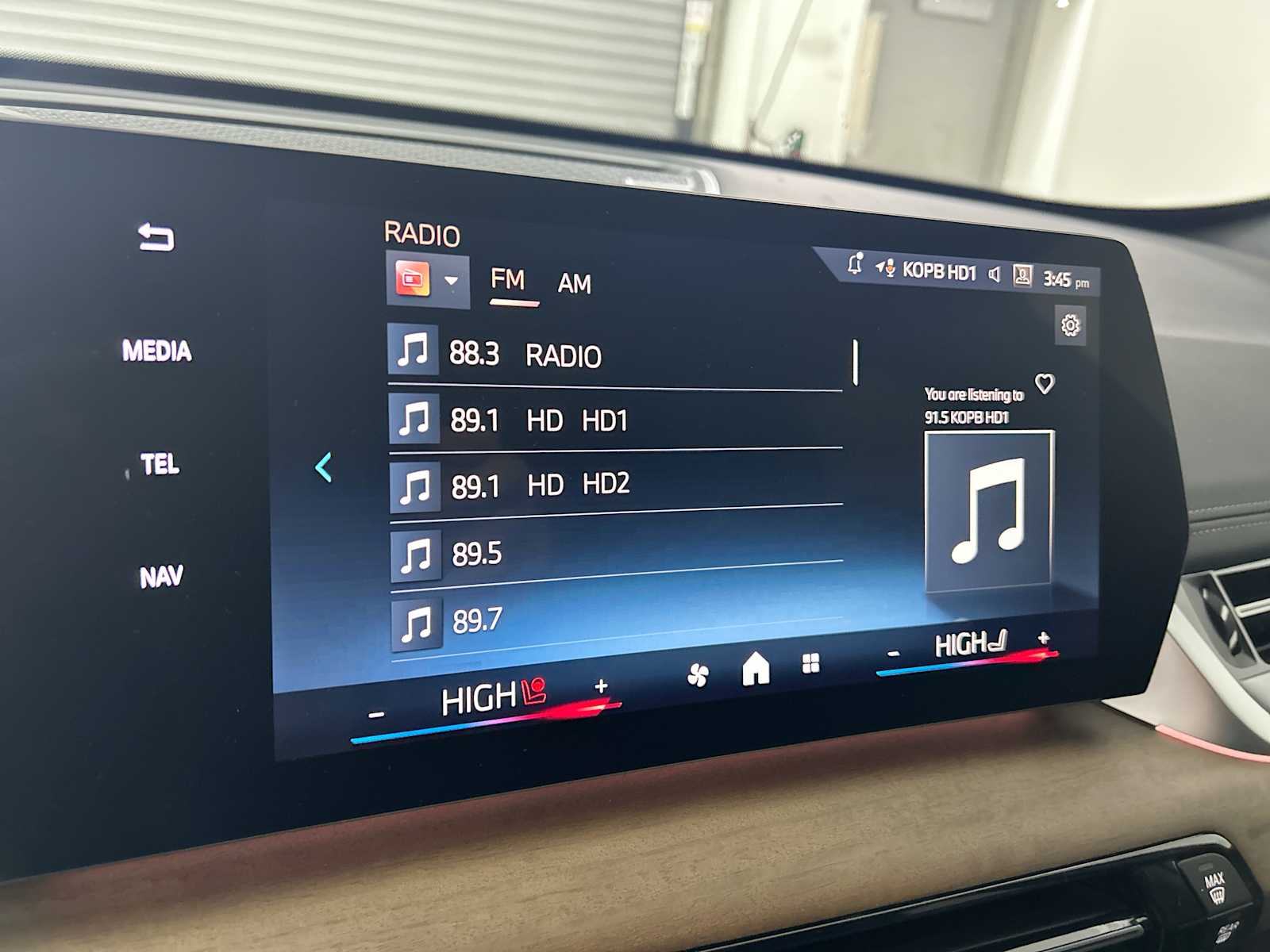 Thumbnail: 2026 BMW X1 - 12