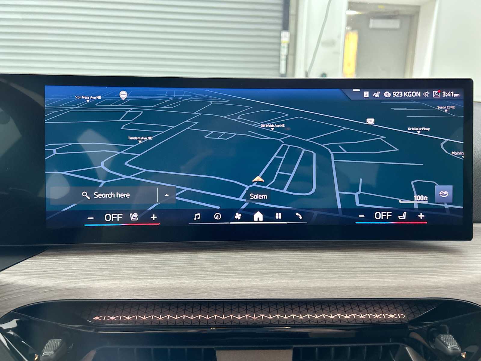 Thumbnail: 2025 BMW 3 Series - 20