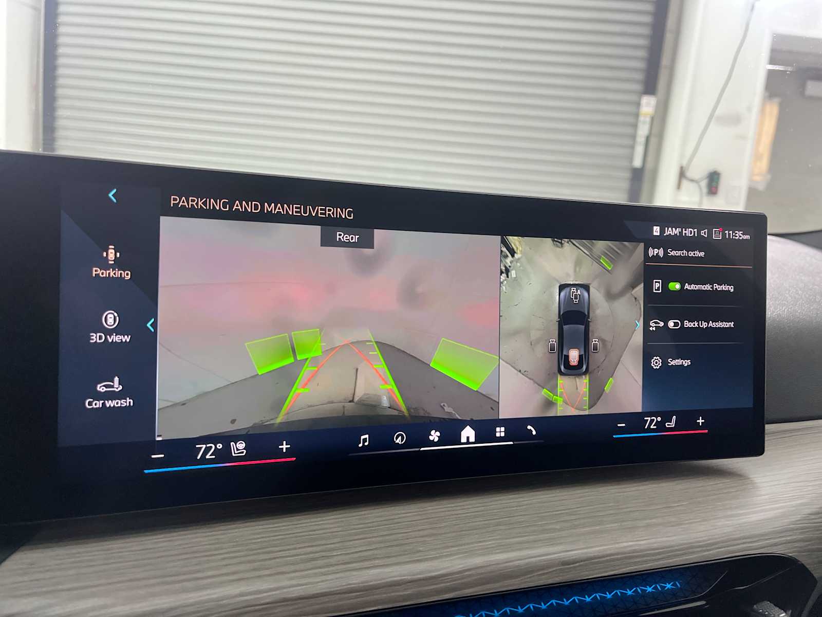 Thumbnail: 2025 BMW i4 - 24