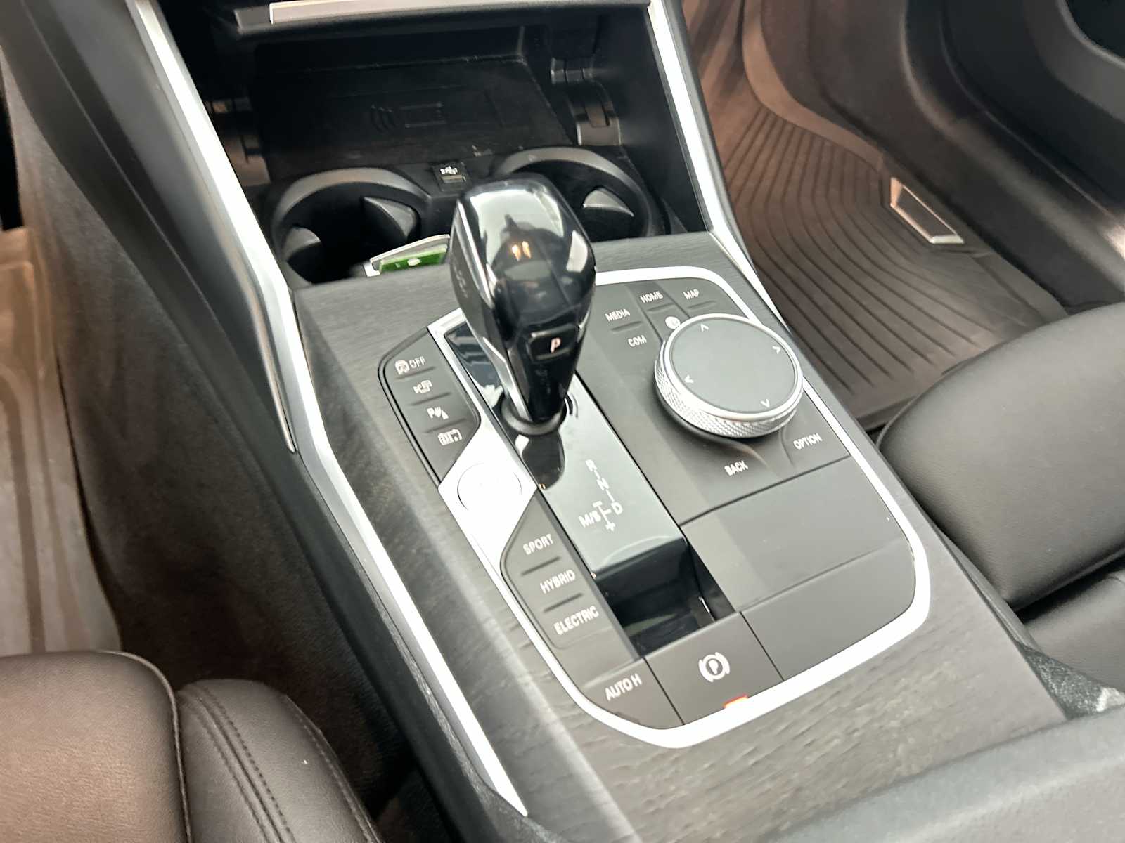 Thumbnail: 2021 BMW 3 Series - 22