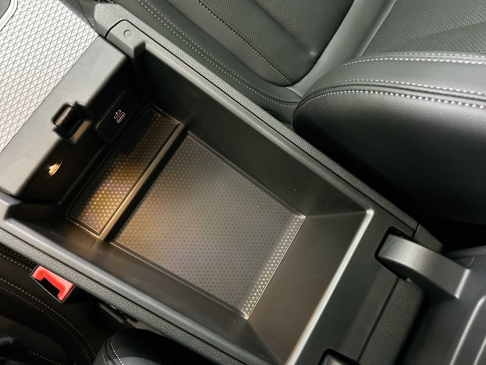 Thumbnail: 2026 BMW 3 Series - 23