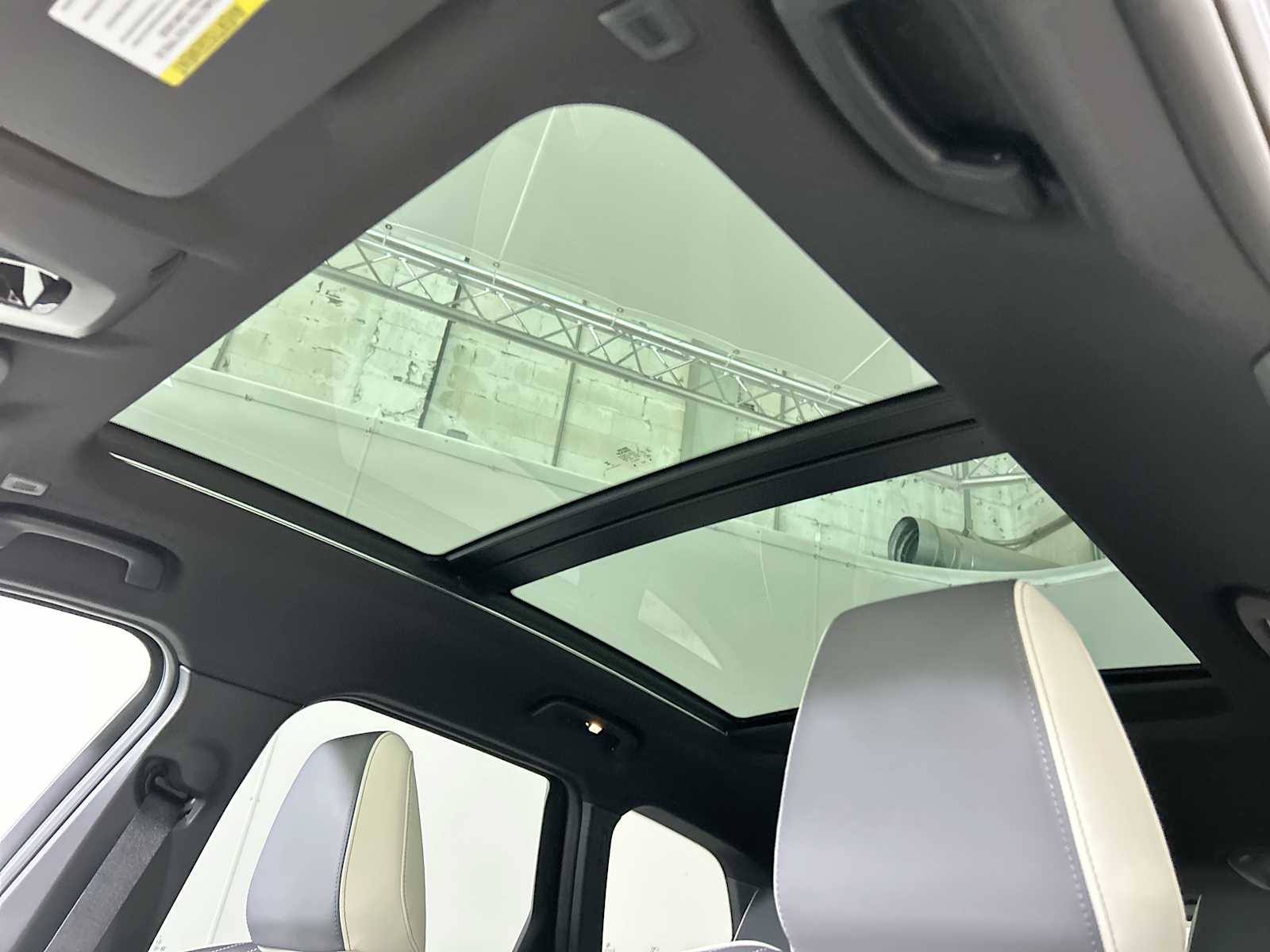 Thumbnail: 2026 BMW X1 - 16