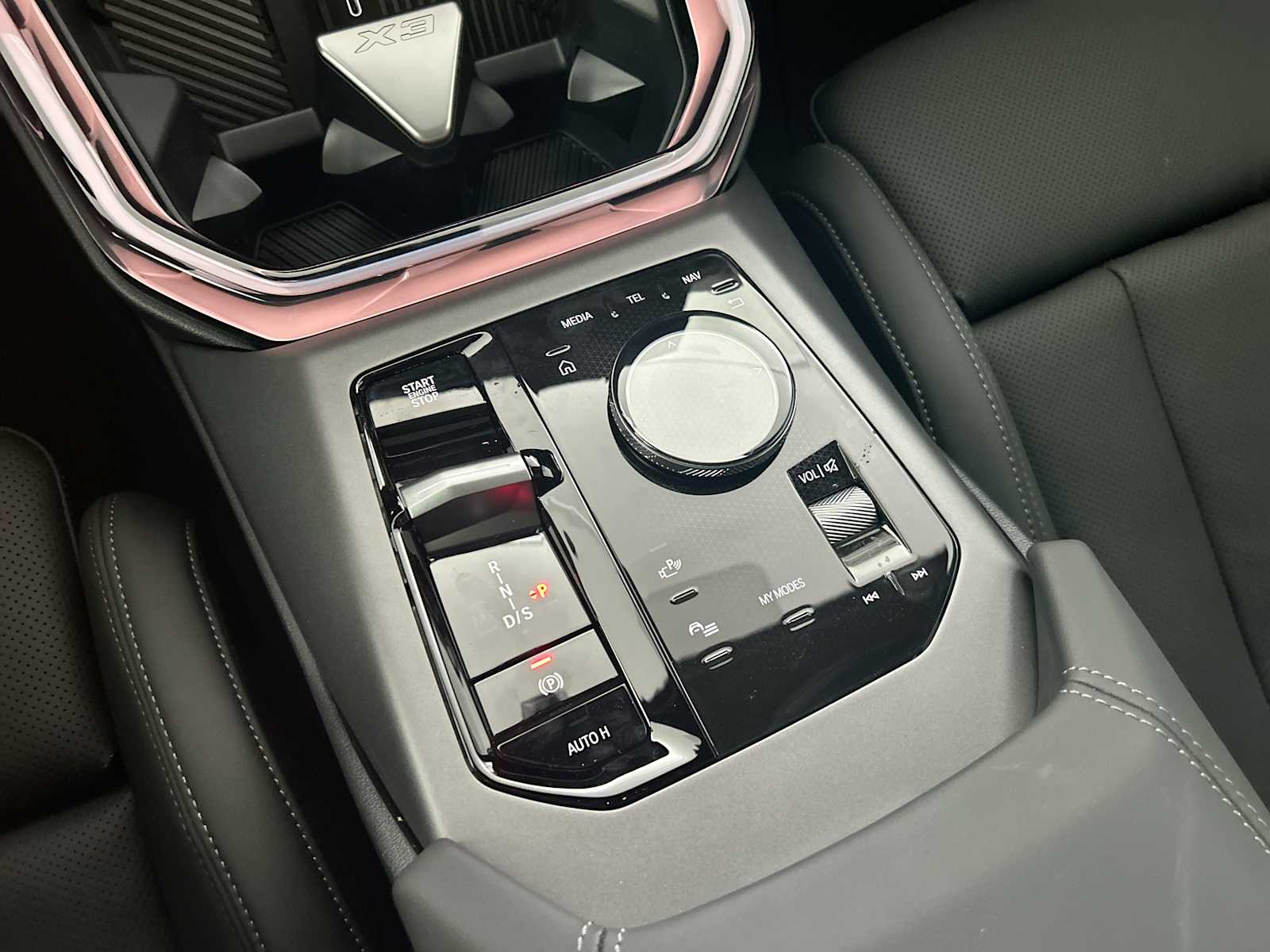 Thumbnail: 2026 BMW X3 - 22