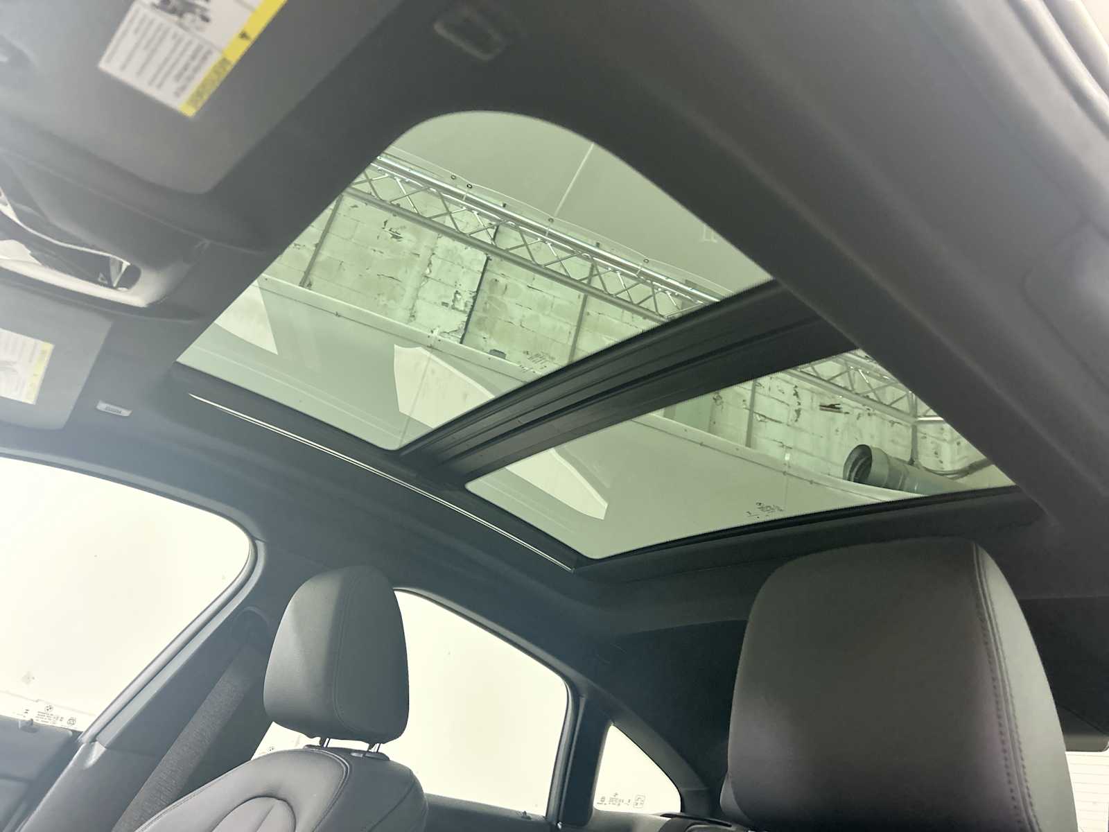 Thumbnail: 2024 BMW 2 Series - 16