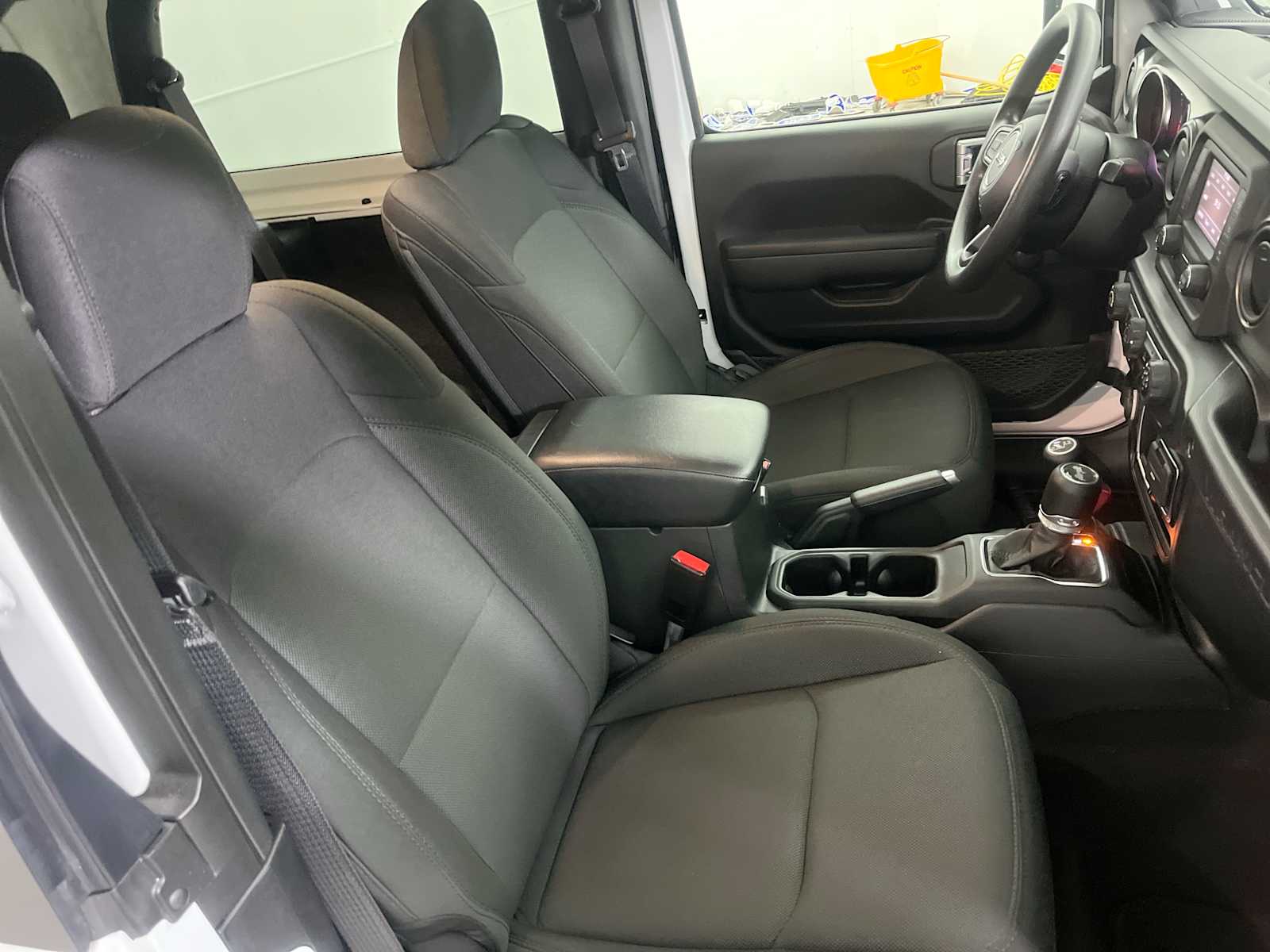 Thumbnail: 2021 Jeep Wrangler - 25