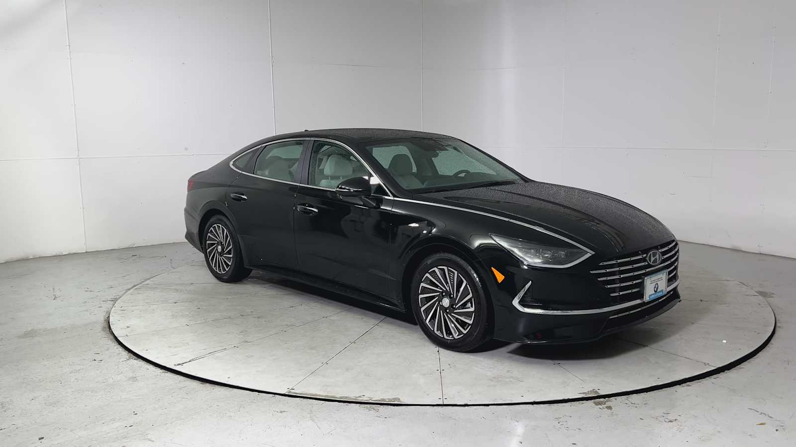 Thumbnail: 2023 Hyundai Sonata - 8