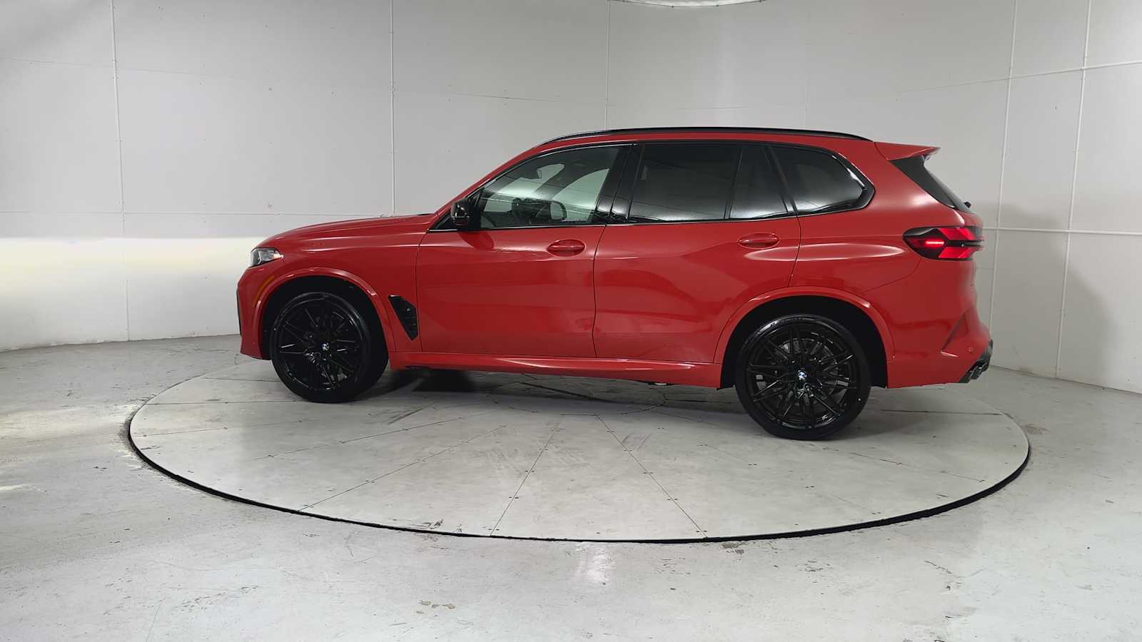 Thumbnail: 2026 BMW X5 - 4