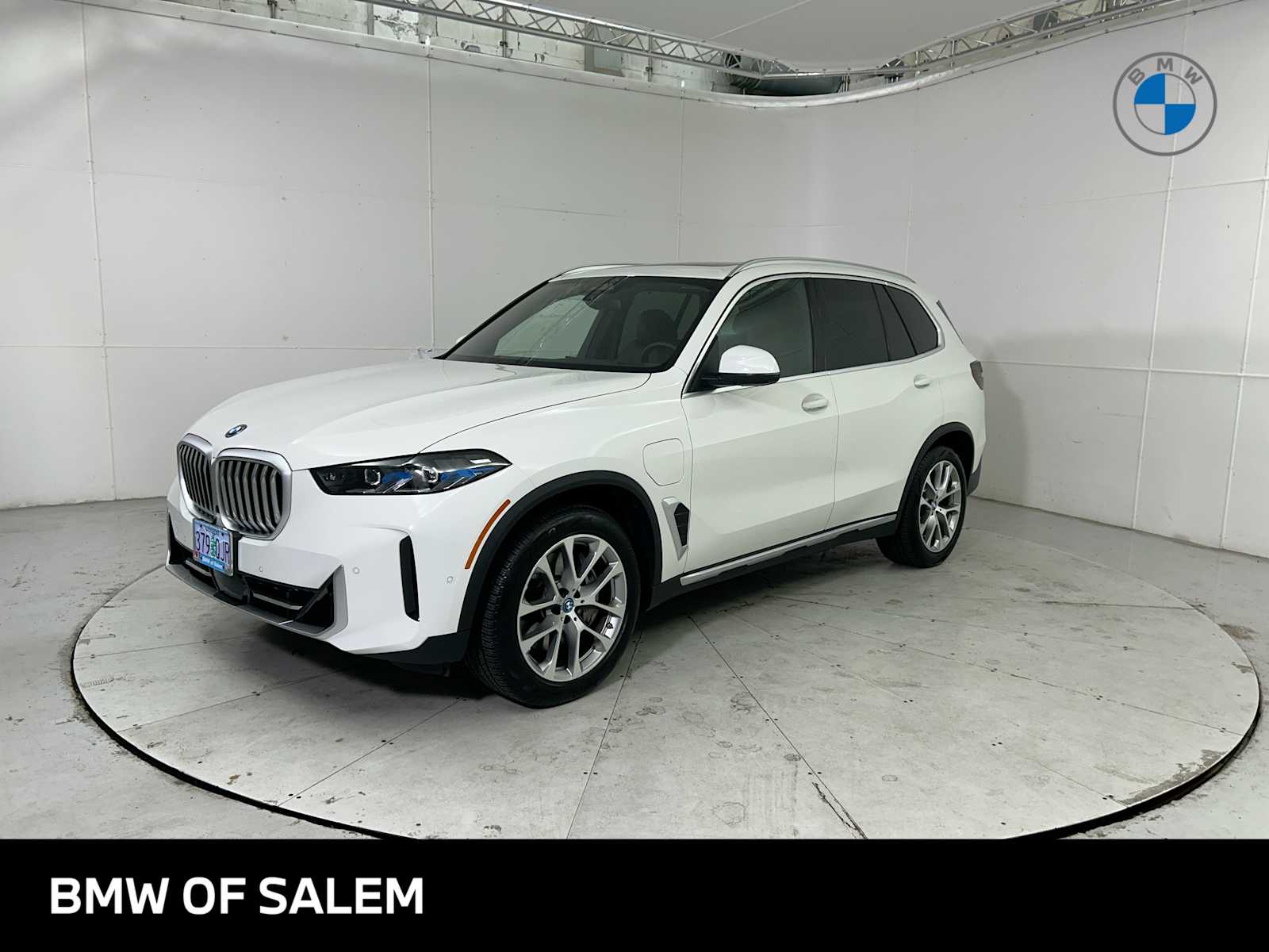 Thumbnail: 2025 BMW X5 - 1