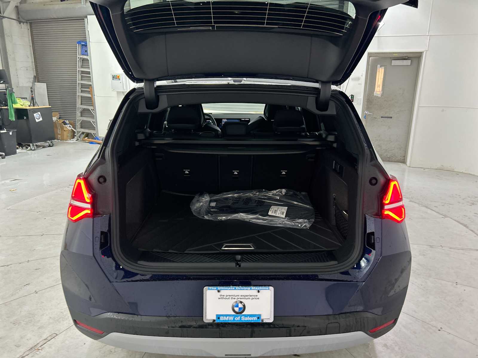 Thumbnail: 2026 BMW X3 - 21