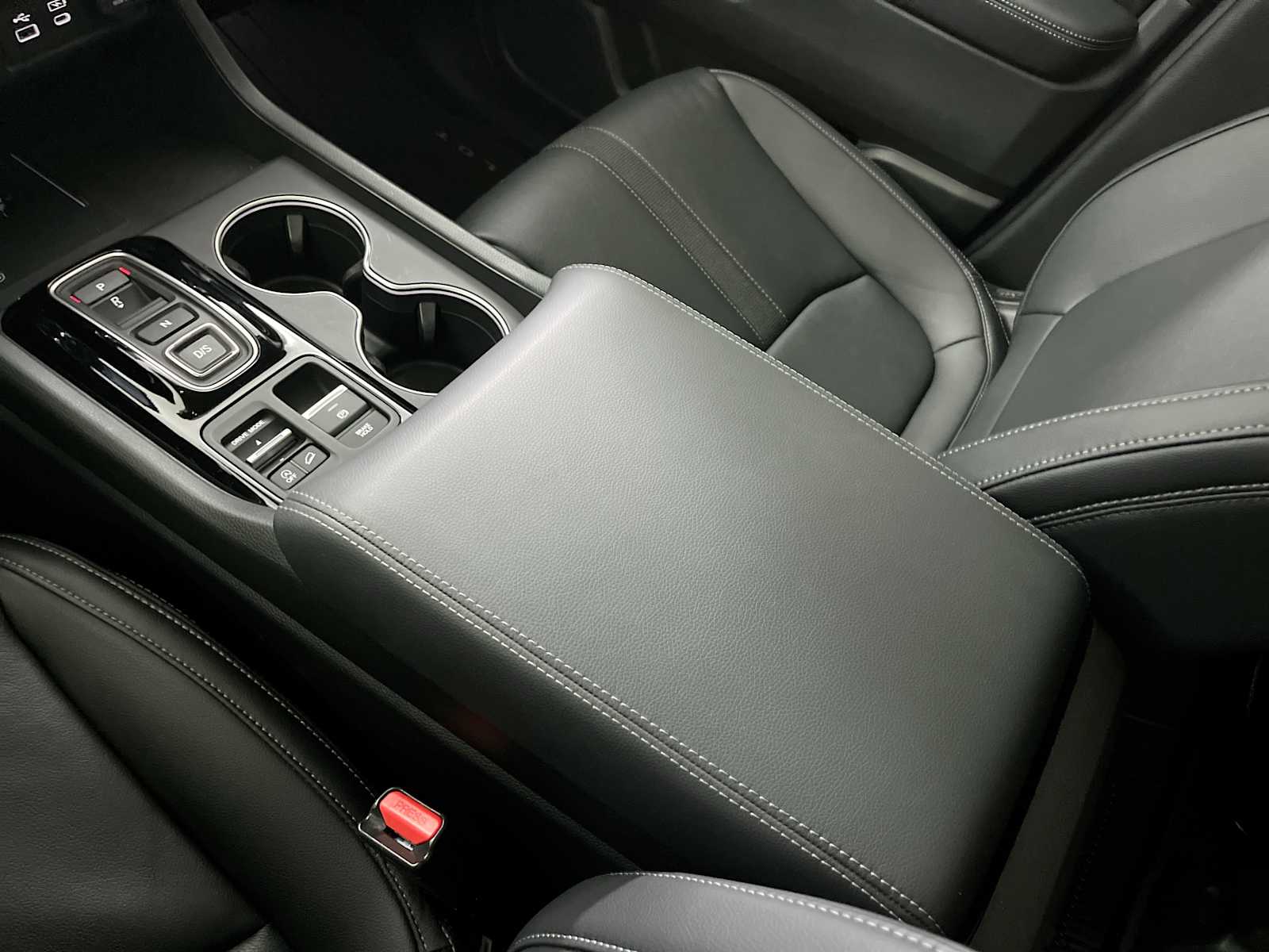 Thumbnail: 2023 Honda Pilot - 29