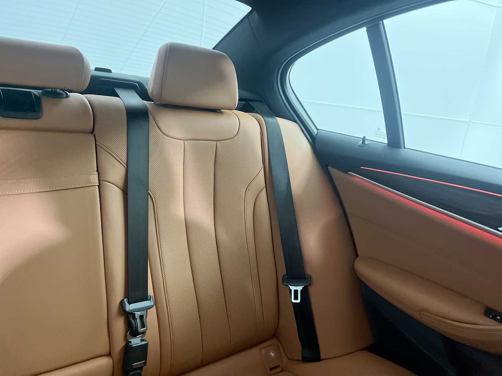 Thumbnail: 2023 BMW 5 Series - 14