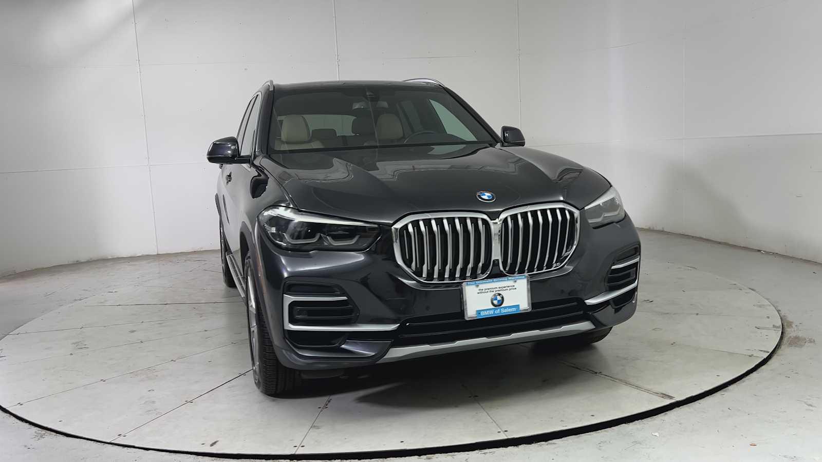 Thumbnail: 2022 BMW X5 - 3