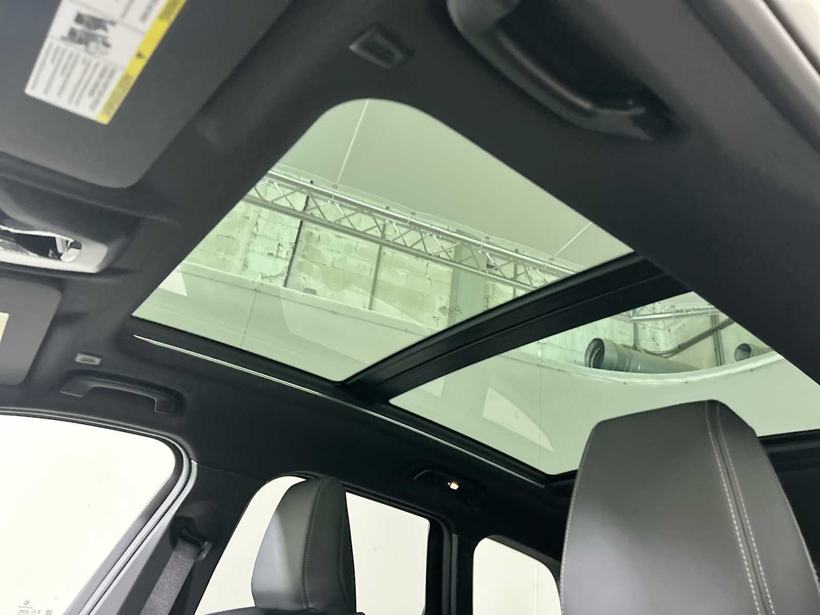 Thumbnail: 2026 BMW X1 - 16