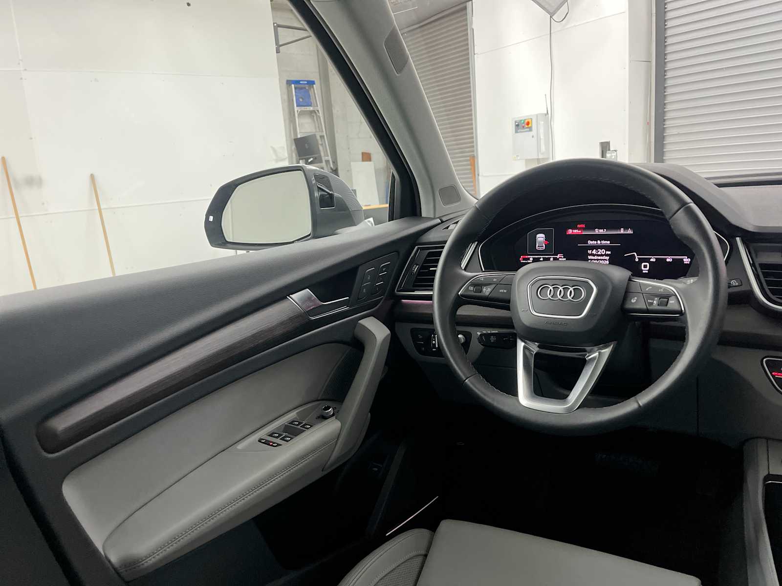 Thumbnail: 2023 Audi Q5 - 15