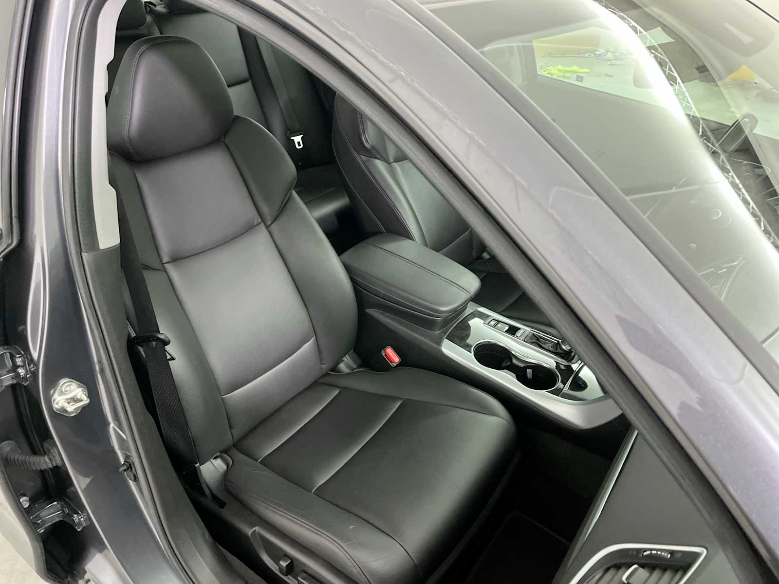 Thumbnail: 2019 Acura TLX - 25