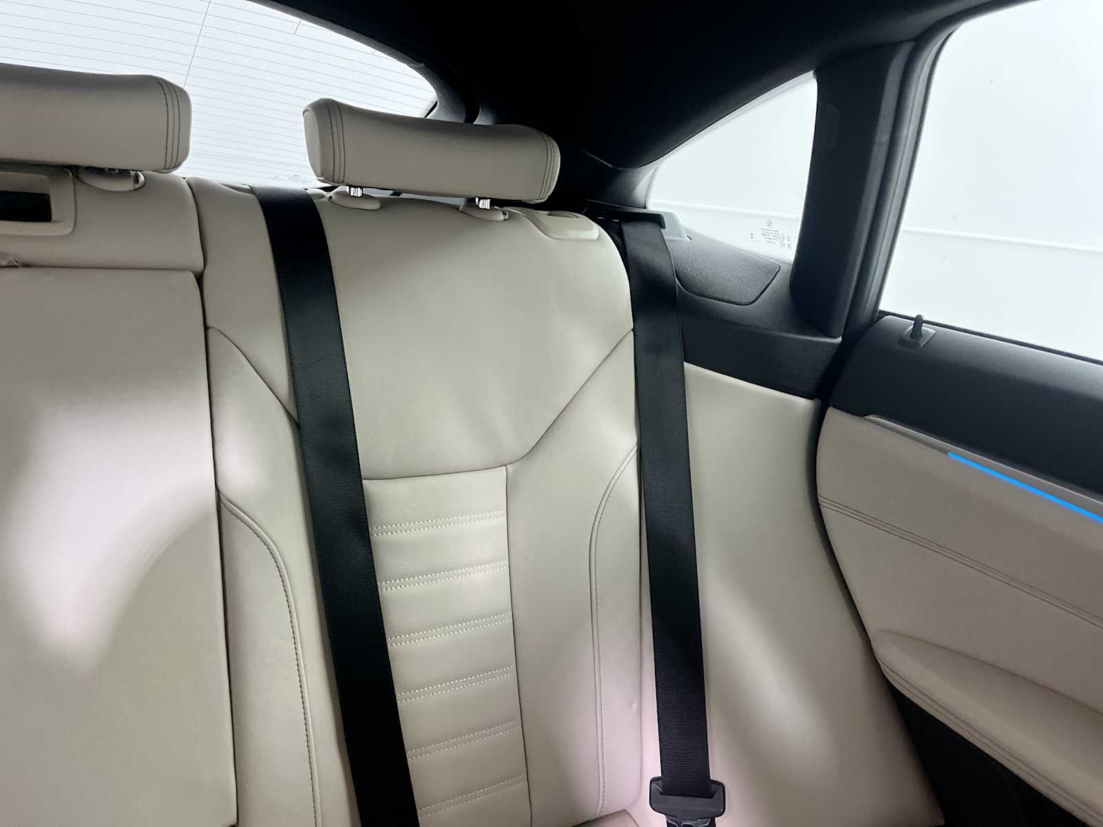 Thumbnail: 2023 BMW i4 - 14