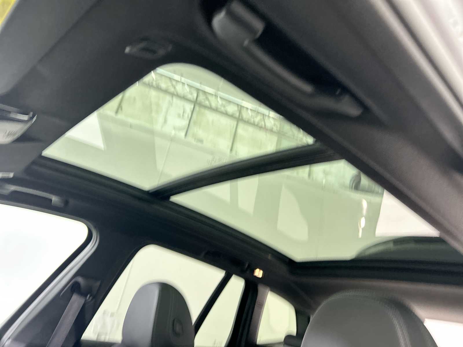 Thumbnail: 2022 BMW X3 - 16