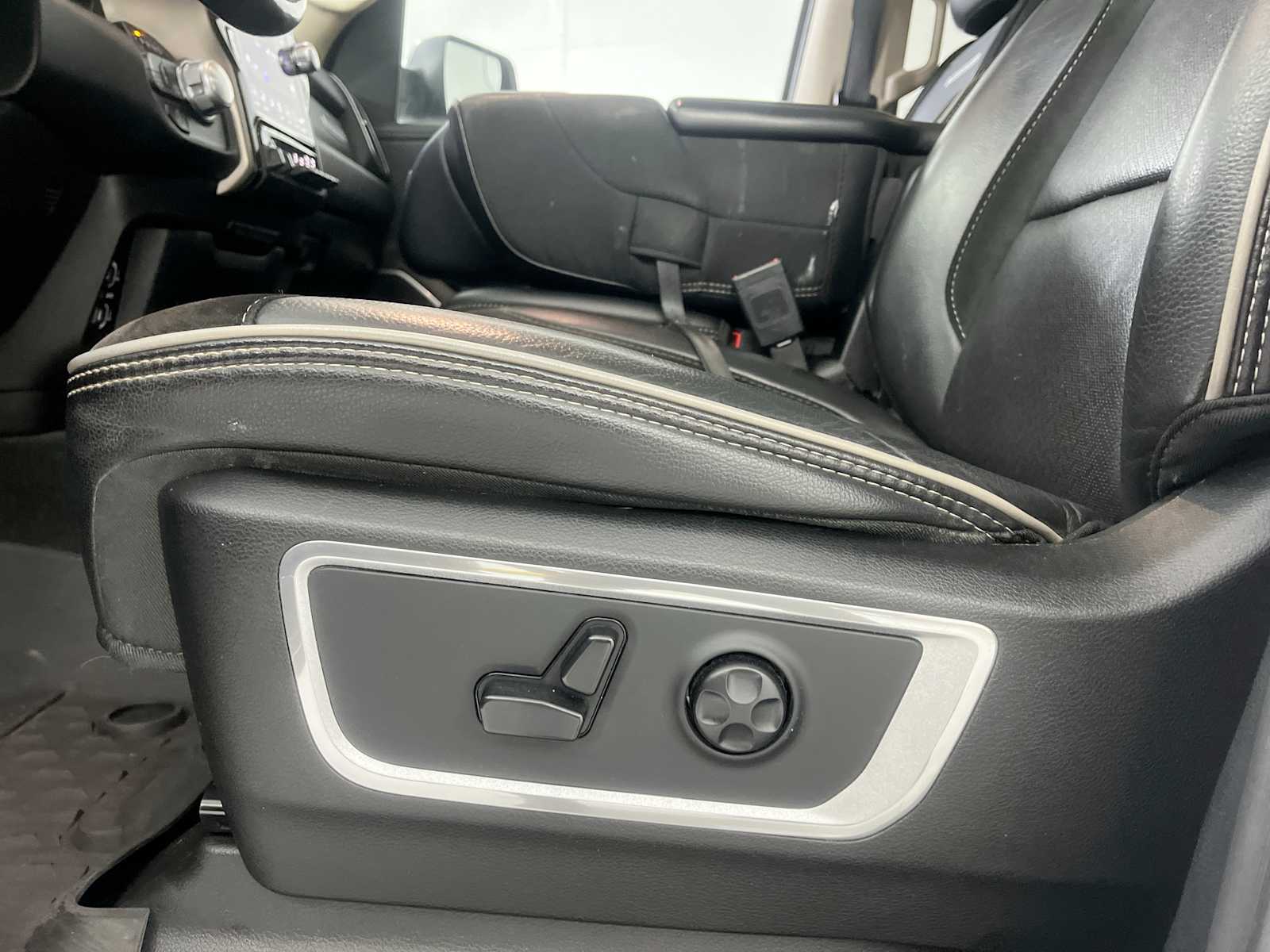 Thumbnail: 2021 RAM 1500 - 14