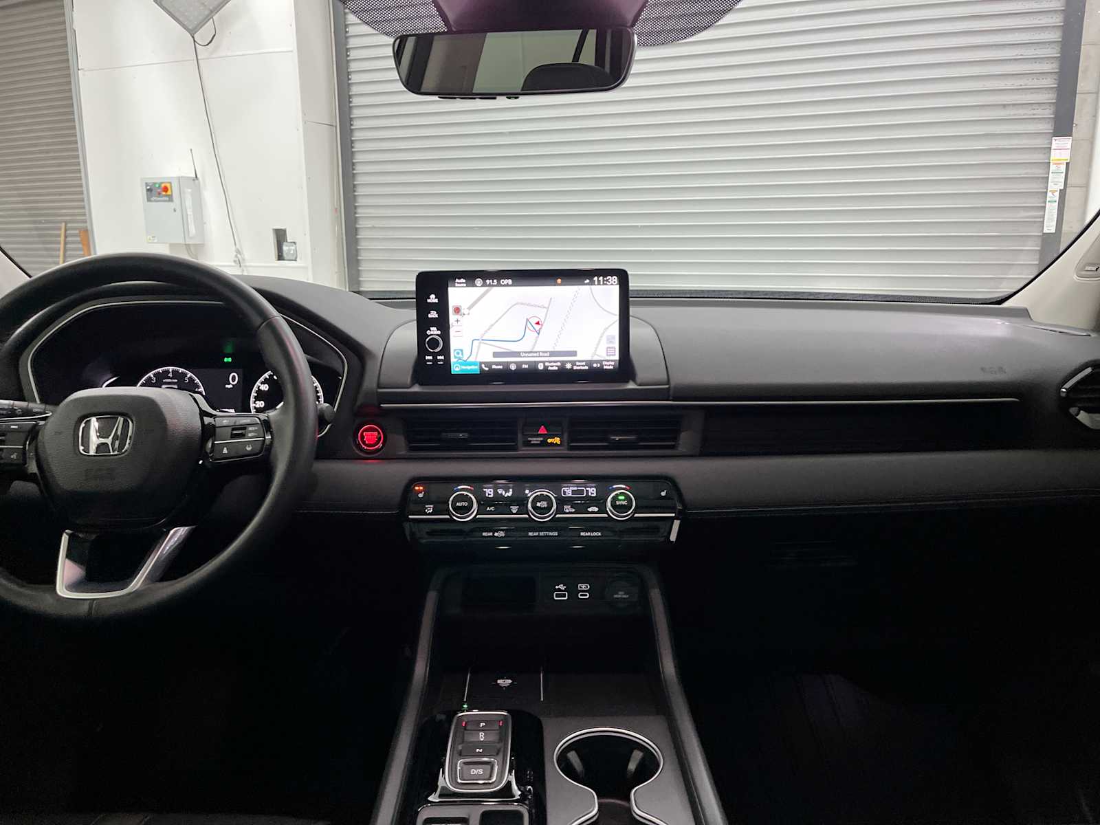 Thumbnail: 2023 Honda Pilot - 10