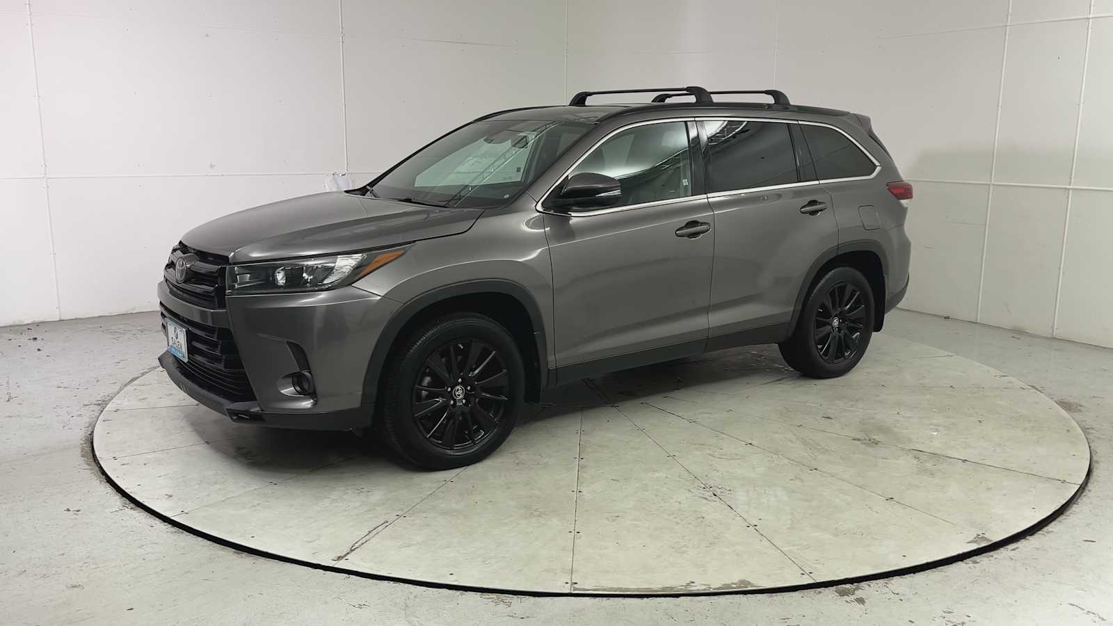 Thumbnail: 2019 Toyota Highlander - 5