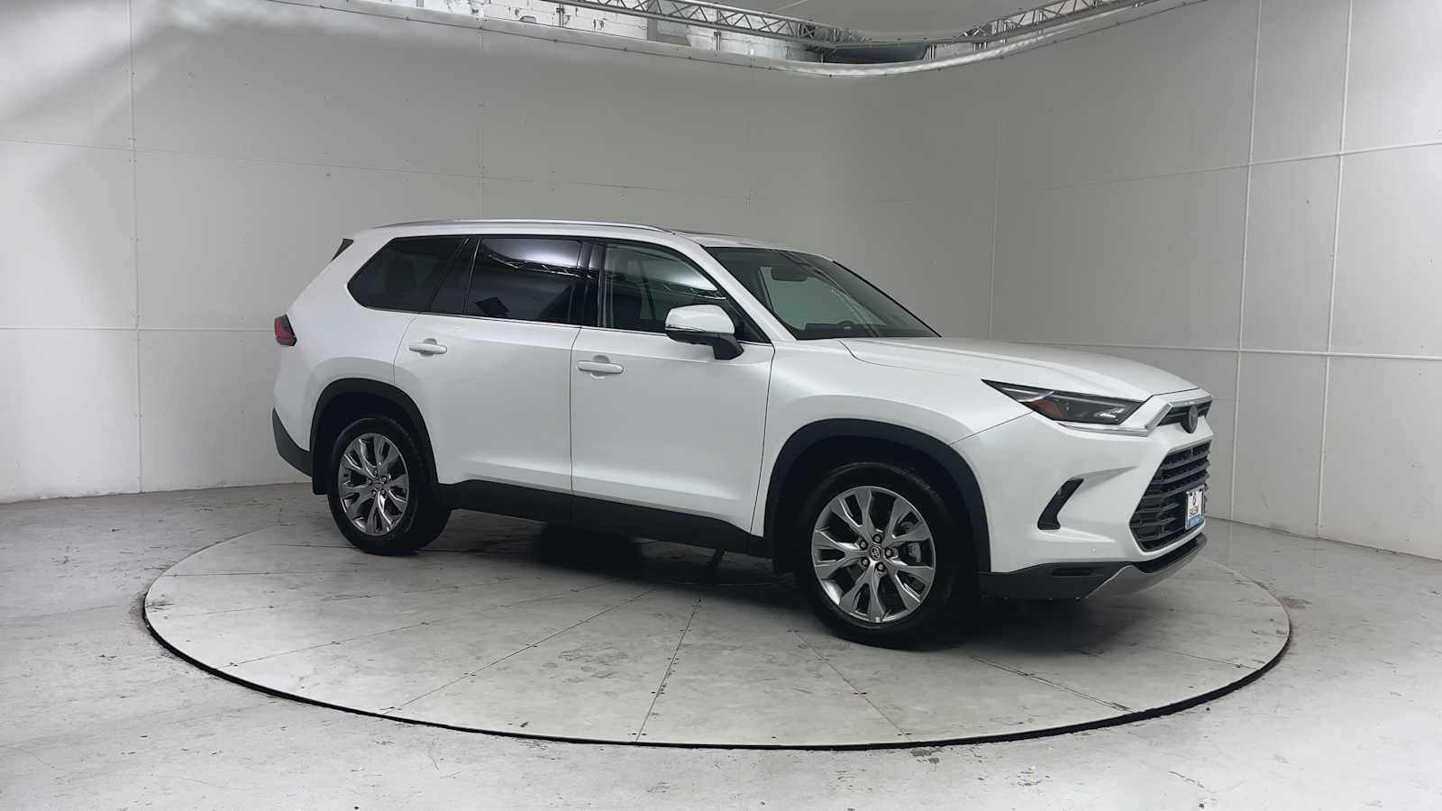 Thumbnail: 2024 Toyota Grand Highlander - 8