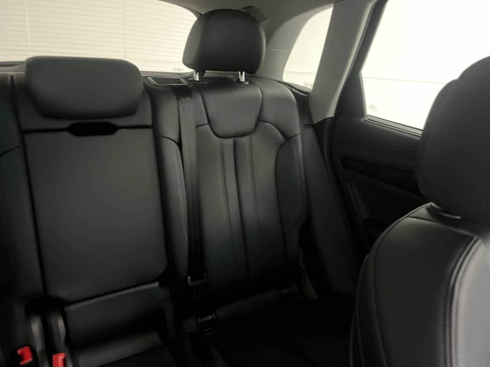 Thumbnail: 2018 Audi Q5 - 14