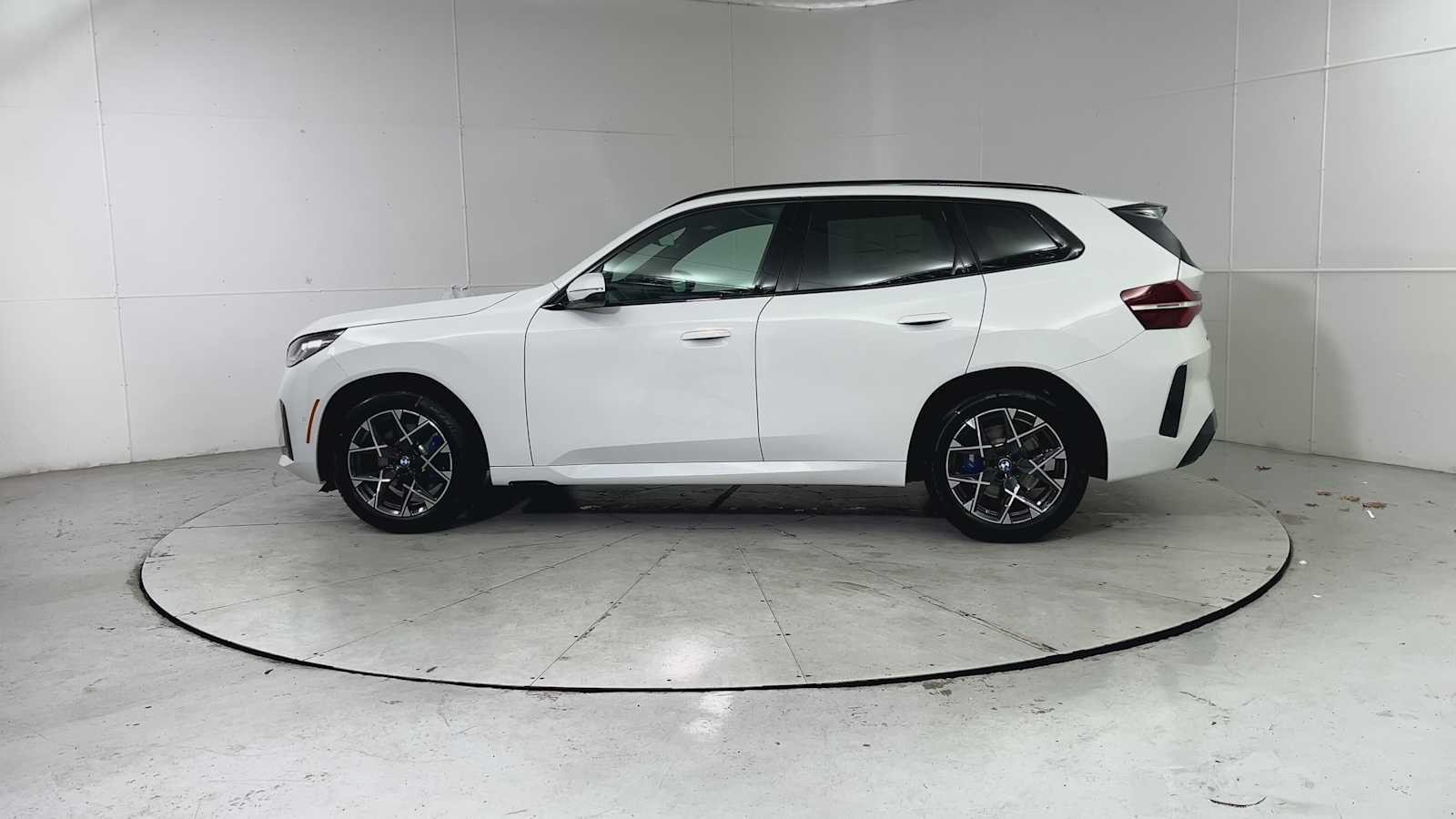 Thumbnail: 2026 BMW X3 - 5