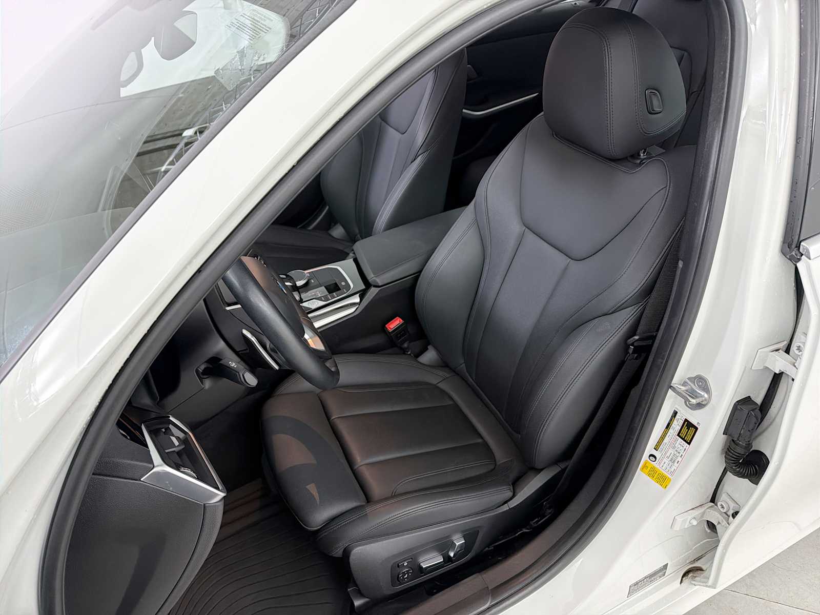 Thumbnail: 2019 BMW 3 Series - 13