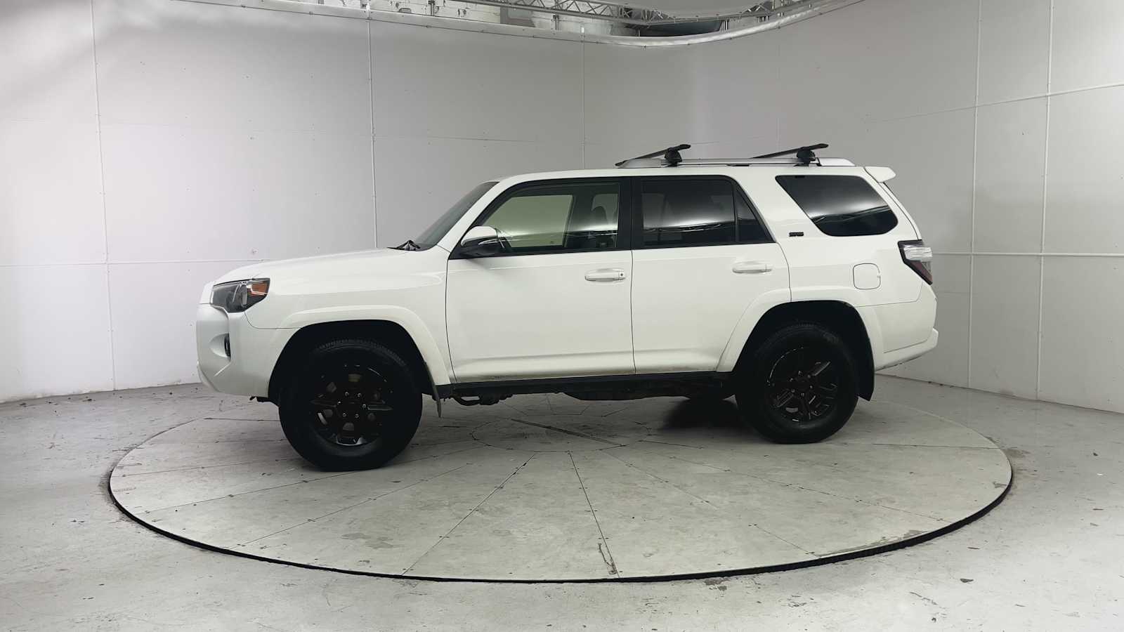 Thumbnail: 2018 Toyota 4Runner - 5