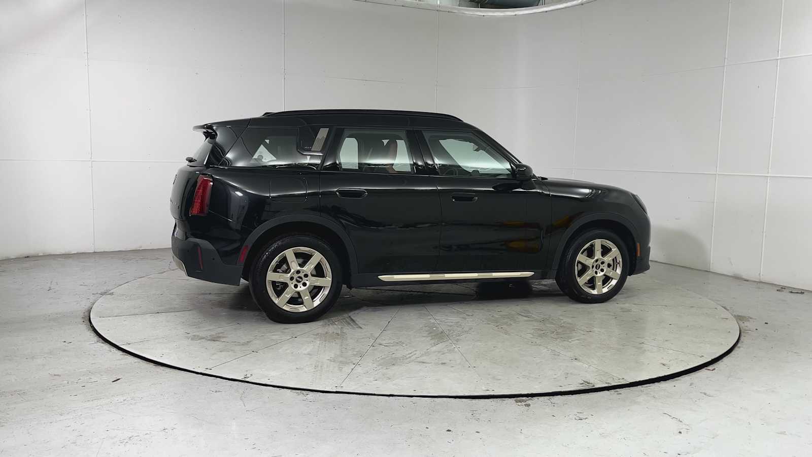 Thumbnail: 2025 MINI Cooper Countryman - 9