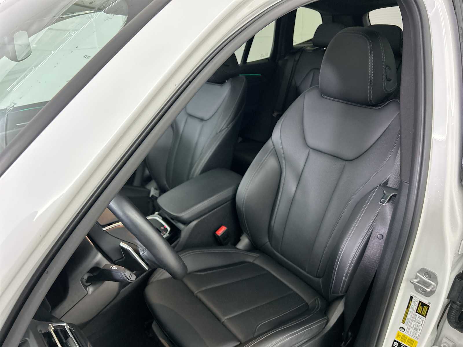 Thumbnail: 2024 BMW X3 - 13